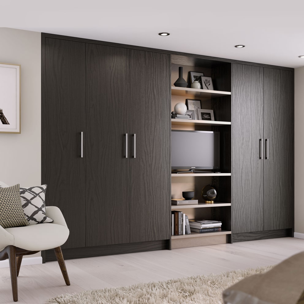 Built-in Fitted Wardrobes